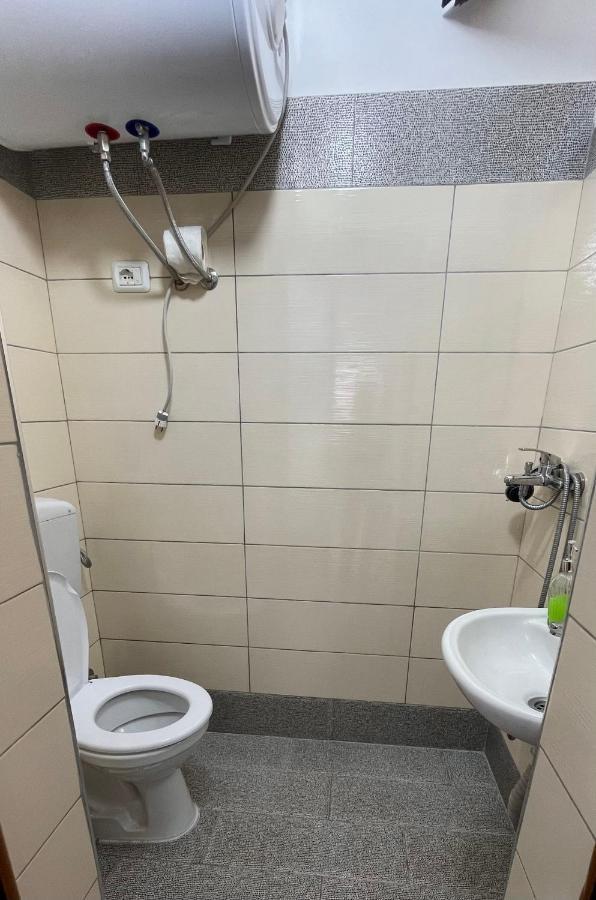 Tekada Hotel & Restaurant Wlora Zewnętrze zdjęcie