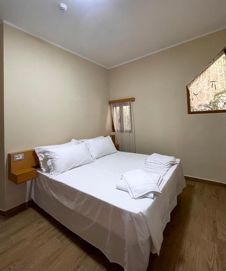 Tekada Hotel & Restaurant Wlora Zewnętrze zdjęcie