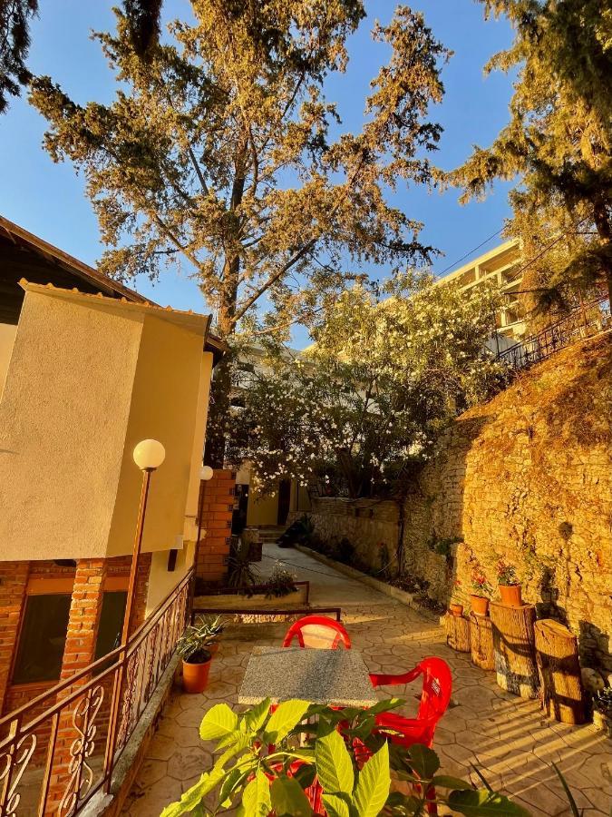 Tekada Hotel & Restaurant Wlora Zewnętrze zdjęcie