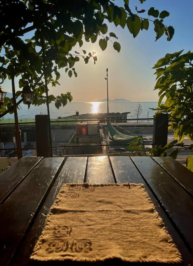 Tekada Hotel & Restaurant Wlora Zewnętrze zdjęcie
