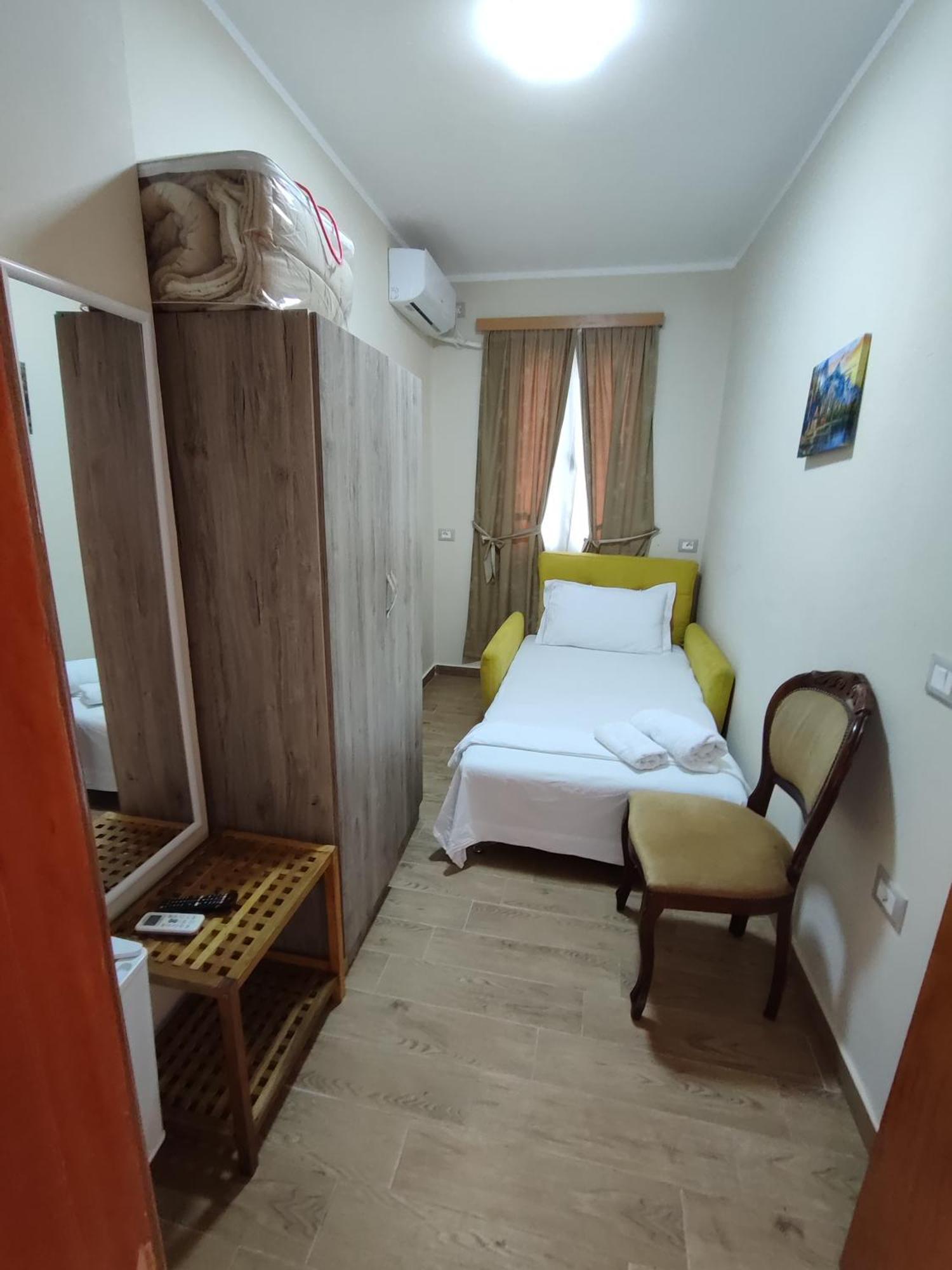 Tekada Hotel & Restaurant Wlora Zewnętrze zdjęcie